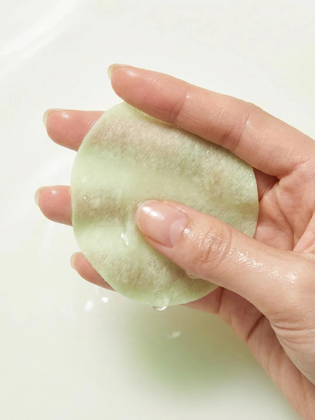 Anua Azelaic Acid 10% & Hyaluron Redness Soothing Pad - Image 7