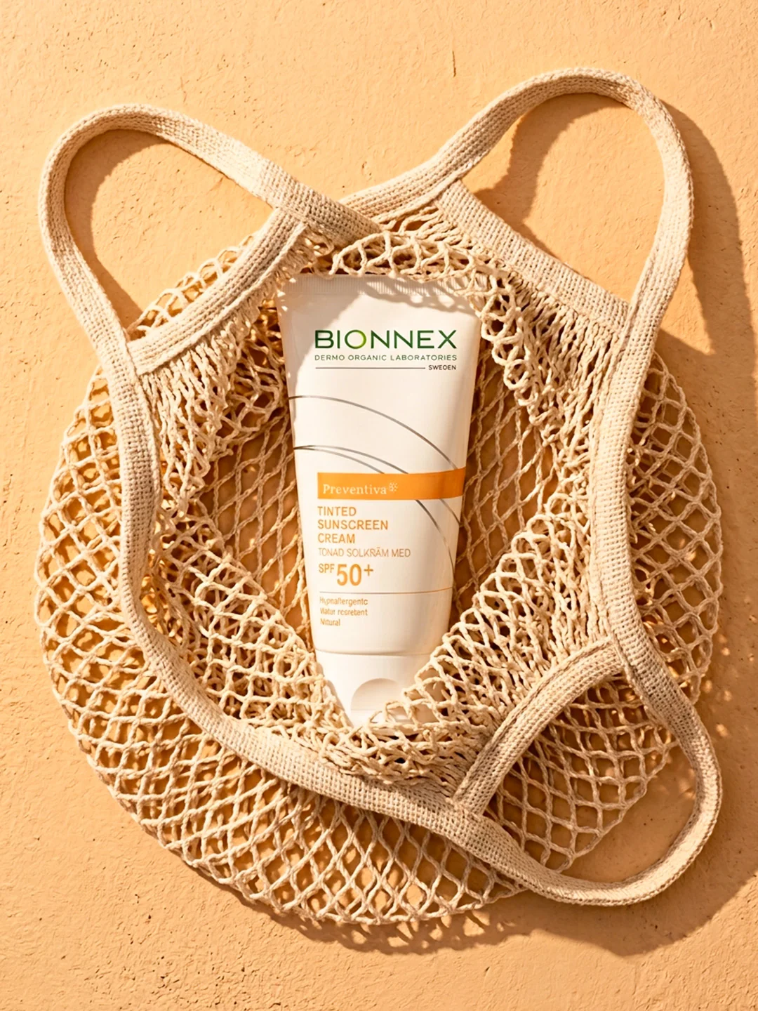 Bionnex Preventiva Tinted SPF50+ Sunscreen Cream - Image 3