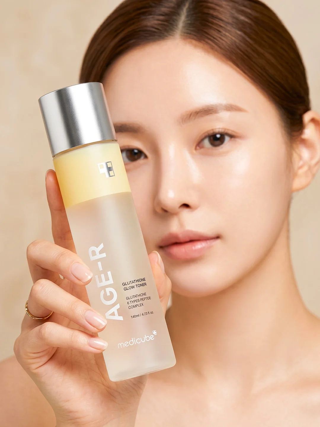 Medicube Age-R Glutathione Glow Toner - Image 4